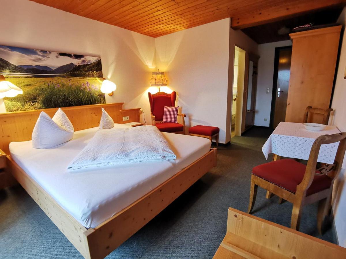 Menkenhof Hotel Reit im Winkl Eksteriør billede